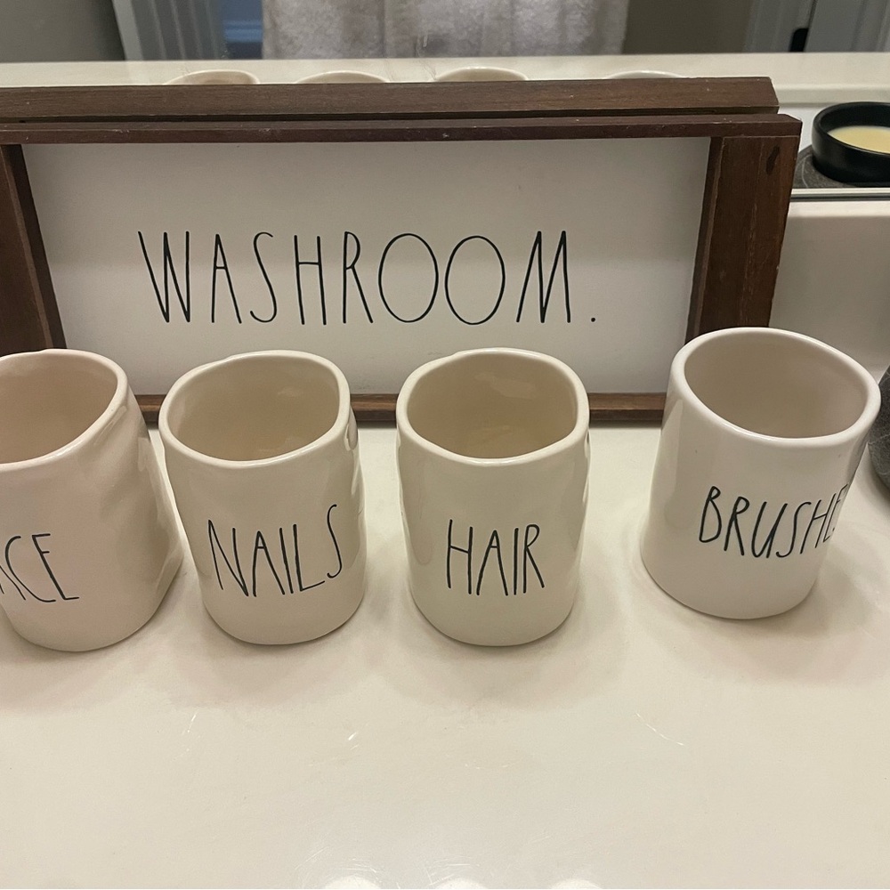 Set of White Bathroom Organizers